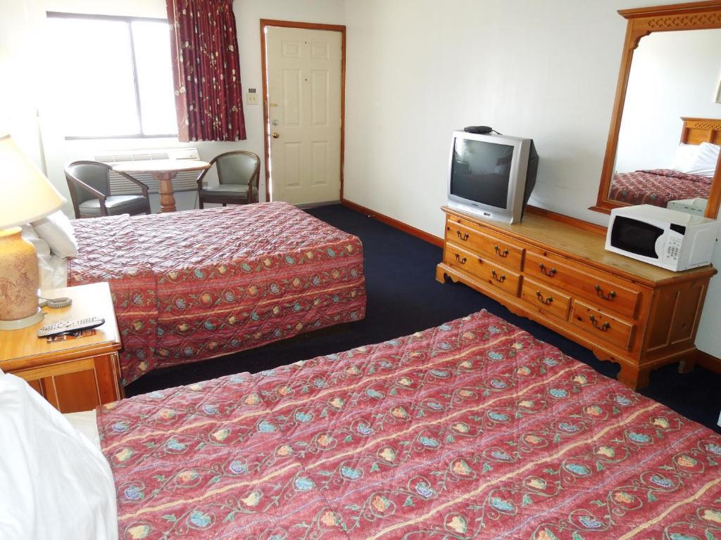 Executive Lodge Absecon Room photo